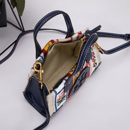 حقيبة توري بورتش ماستر شامل الملحقات حجم صغير 18*12*7 cm