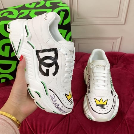 احذية ماركات