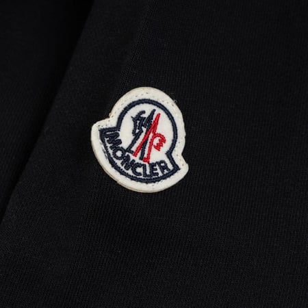 بلوفر مونكلير