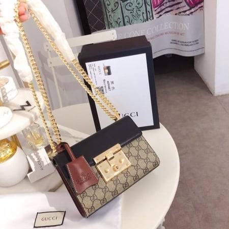 شنط ماركة قوتشبي