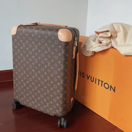 حقيبة سفر لويس فيتون ماستر مقاس 55