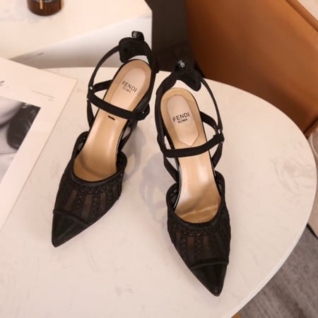 كعب فندي حذاء ماستر شامل الملحقات