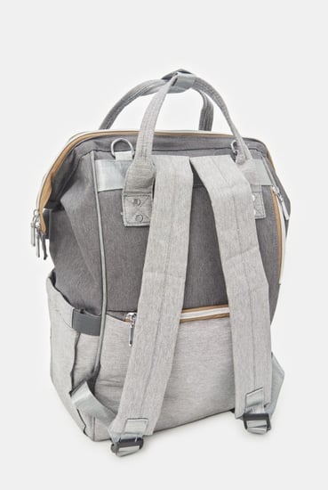 حقيبة مواليد ظهر بطبعة ميكي ماوس