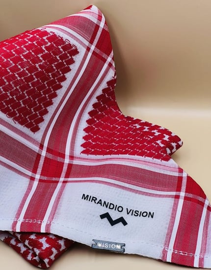 شماغ Mirandio vision مطرز من الأطراف