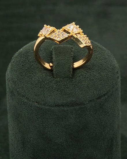 طقم زركون مع ساعة هدية راقية للنساء الانيقات