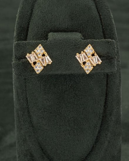 طقم زركون مع ساعة هدية راقية للنساء الانيقات