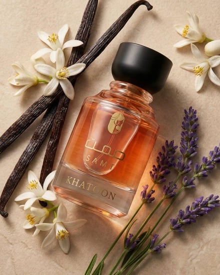 بوكس الإهداء الراقي طقم نسائي مع عطر صمت من خاتون®