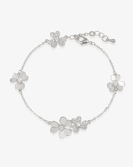 اسوارة الوردة الفضية تصميم ناعم