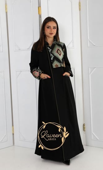 عباية بليزر كلوش