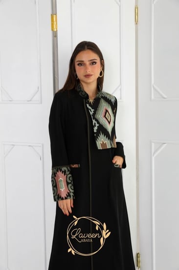 عباية بليزر واقف