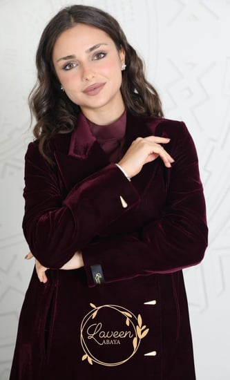 عباية بليزر ملونة