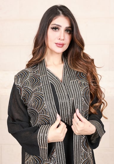 جلابية صيفي مزينة بشك عصري لامع لون اسود