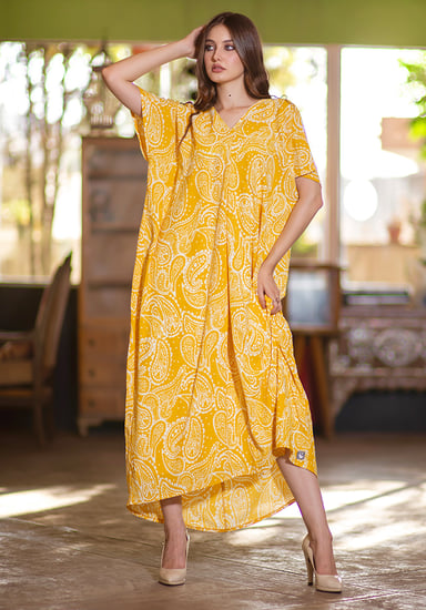 فستان صيفي خامة قطن كم قصير بنقشة الروبيان وياقة V