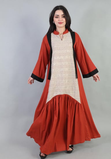 جلابيه مودرن قماش ناعم - بتصميم جذاب وحزام للخصر