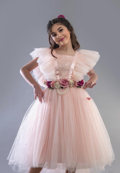 فستان سهرة بدون أكمام مع حزام للخصر مزين بورد لون خربزي