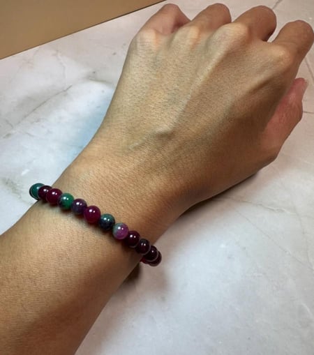 إسوارة روبي زوزيت مطاطية من دار ألونا