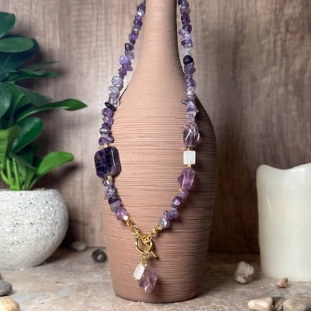قلادة أماثيست وكات آي للحماية والتوازن
