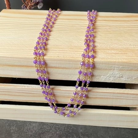 قلادة فضة مطلية بالذهب مع حجر الأماثيست – أناقة هادئة بصناعة يدوية