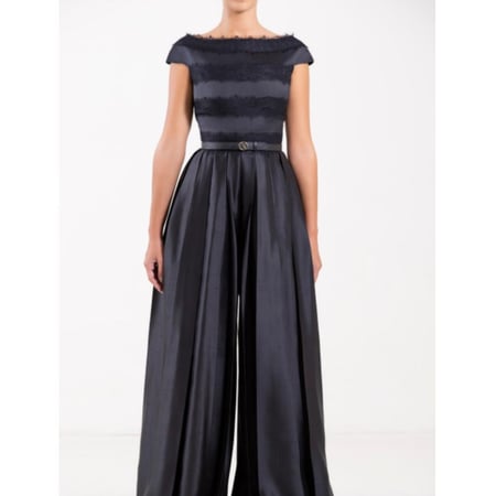 جمبسوت شانتون أسود