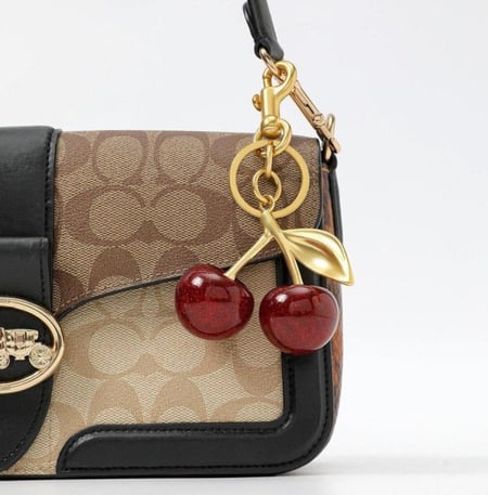 تعليقة الكرز