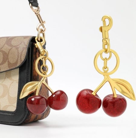 تعليقة الكرز