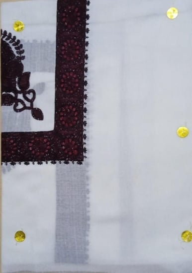 شال صوف ابيض ملون