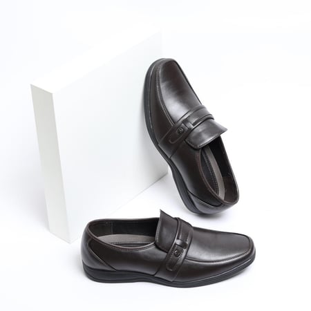 جزمة رسمية  رجالى Aroma