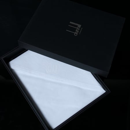 غترة دنهل سويسري