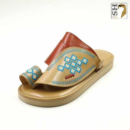 نعال شرقي مطرز