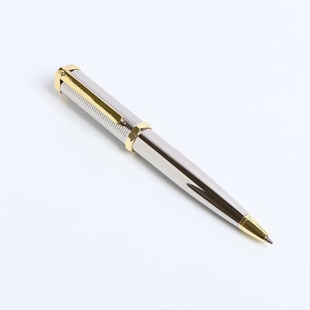 قلم فاخر من ماركة Aroma