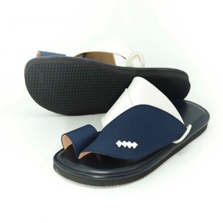 نعال ساده مقاسات صغيره { شبابي }