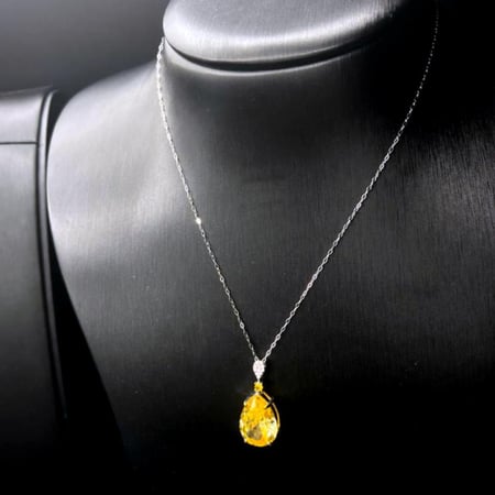 تعاليق الماس