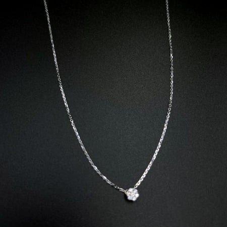 تعاليق الماس