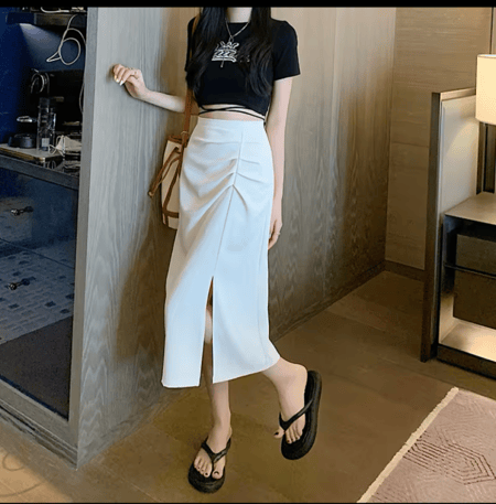 تنورة نسائية