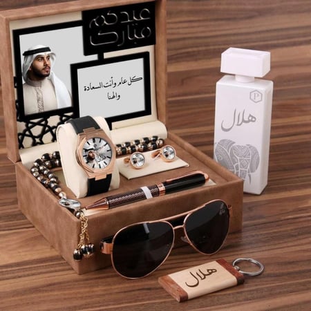 اطقم بالاسماء تصميم هدايا رجالية بالاسم افكار هديه بالاسم رجالي طقم