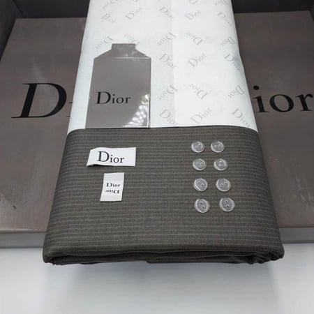 اقمشة شتوية رجالية مقلمة رمادي