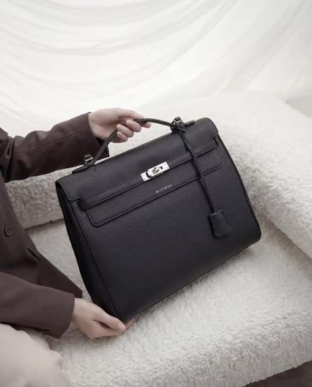 حقيبة لابتوب سوداء 16 inch