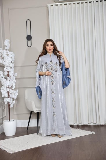 جلابيه بخام الاورجنزا بتطريز شك