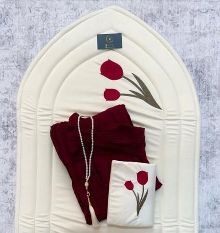 مجموعة التوليب