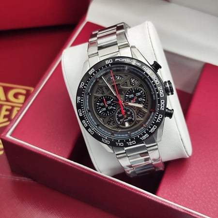 ساعة رجالي ماركة تاغ هيور