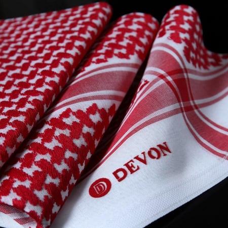 شماغ ديفون كلاسيك احمر دم غزال