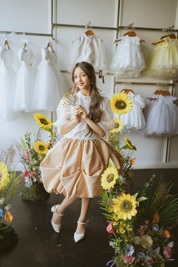 مصمم بالطلب فقط - تأكد بالوتساب قبل الدفع - طقم تنورة وبلوزة فاخر للأفراح والمناسبات والأعياد Elegant Skirt and blouse (5-15 Year) (RCKD-5010005)