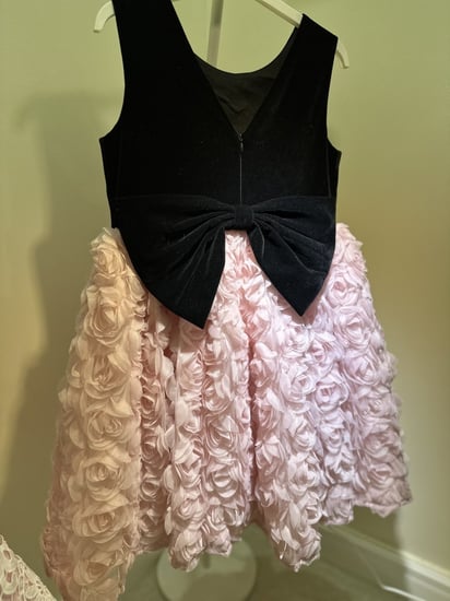 فستان الورد