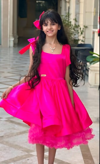 فستان الأميره الفوشي