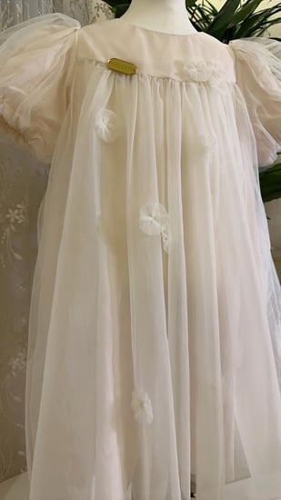 فستان الوردات