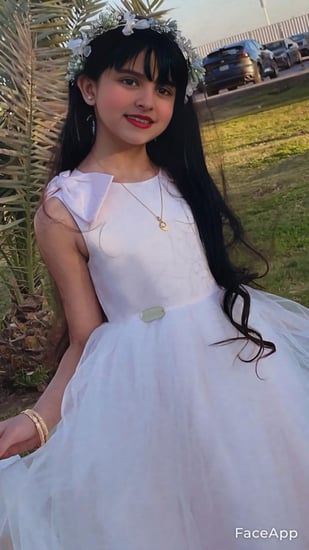 فستان وردي بخصر مرتفع مزين بفيونكة ع الكتف