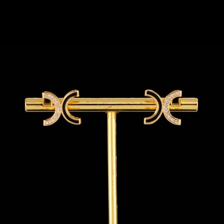 حلق زركون ذهبي ناعم