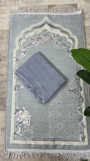 طقم صلاة رمادي