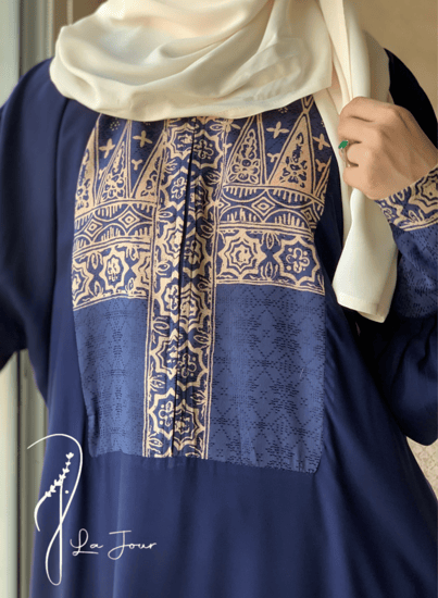 شرشف صلاة باتيك ازرق غامق سستة