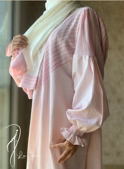 عباية شرشف وردي فاخر سستة